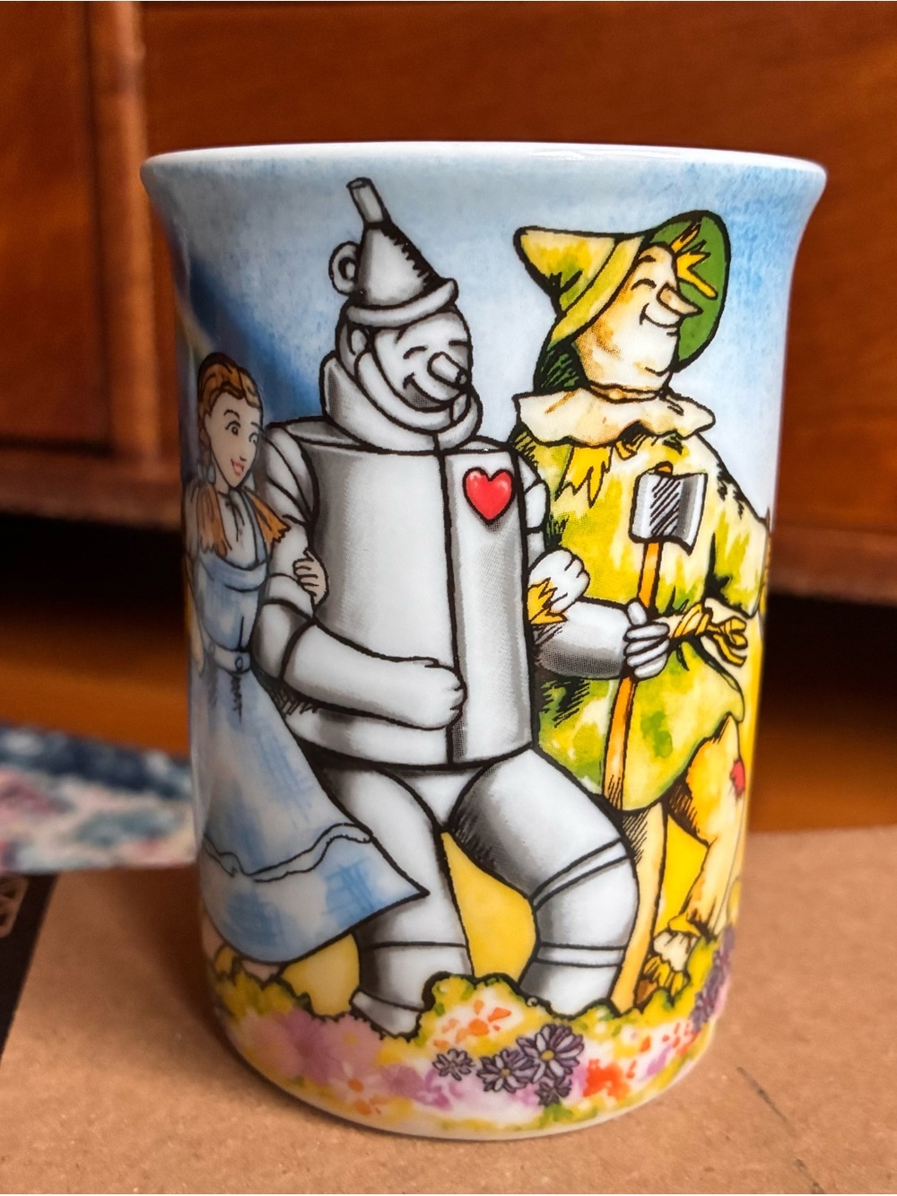 New Wizard of Oz Ceramic Art Mug in Multi-Color w/Rainbow Handle
